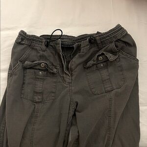 Brandy Melville Kim cargo pants 🤍